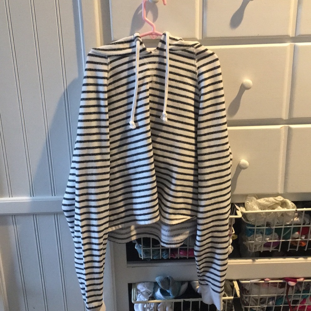 Crop top hoodie